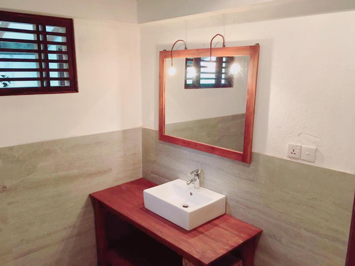 ホテル Boutique 132 ベントータ 部屋 写真